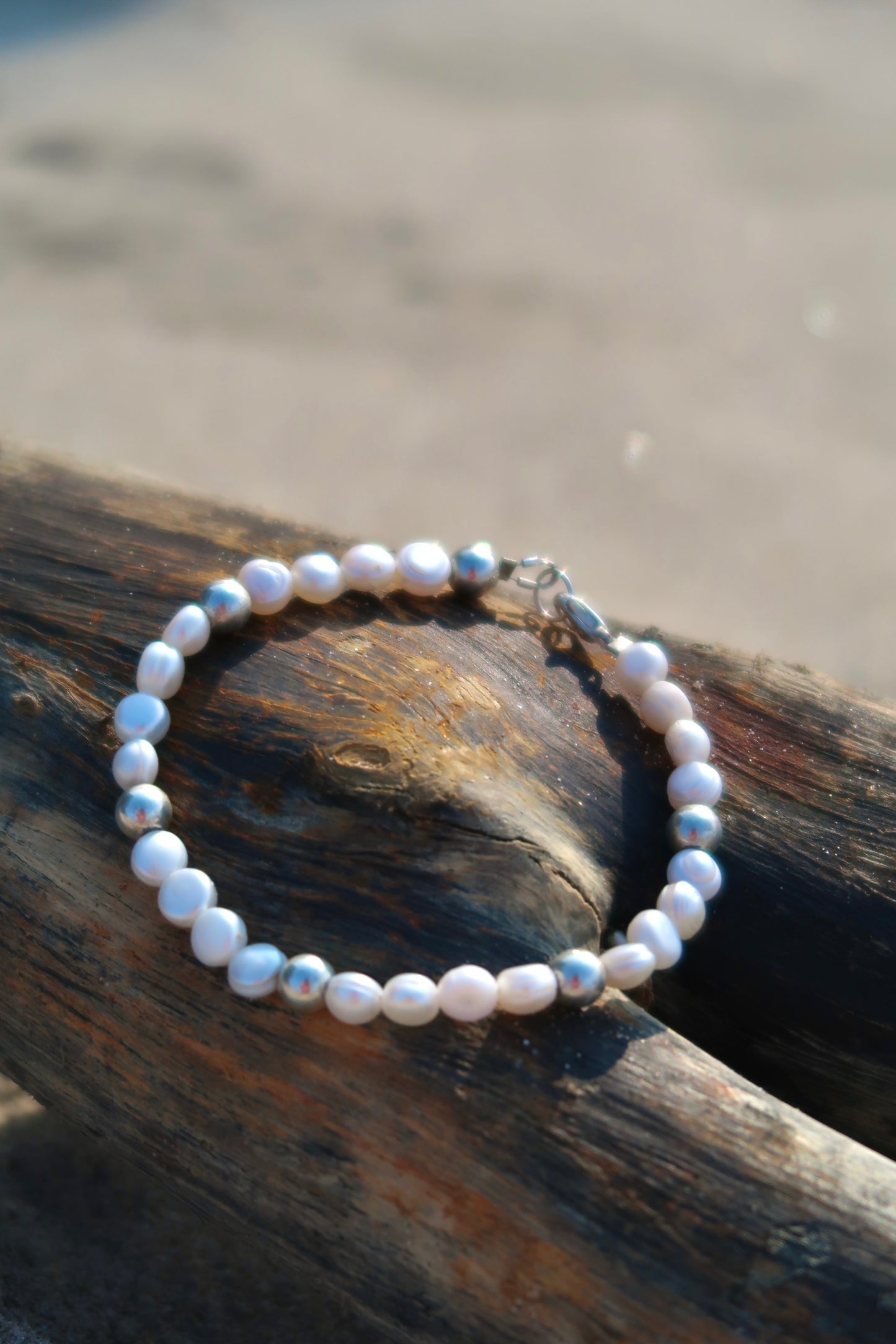 Arena bracelet