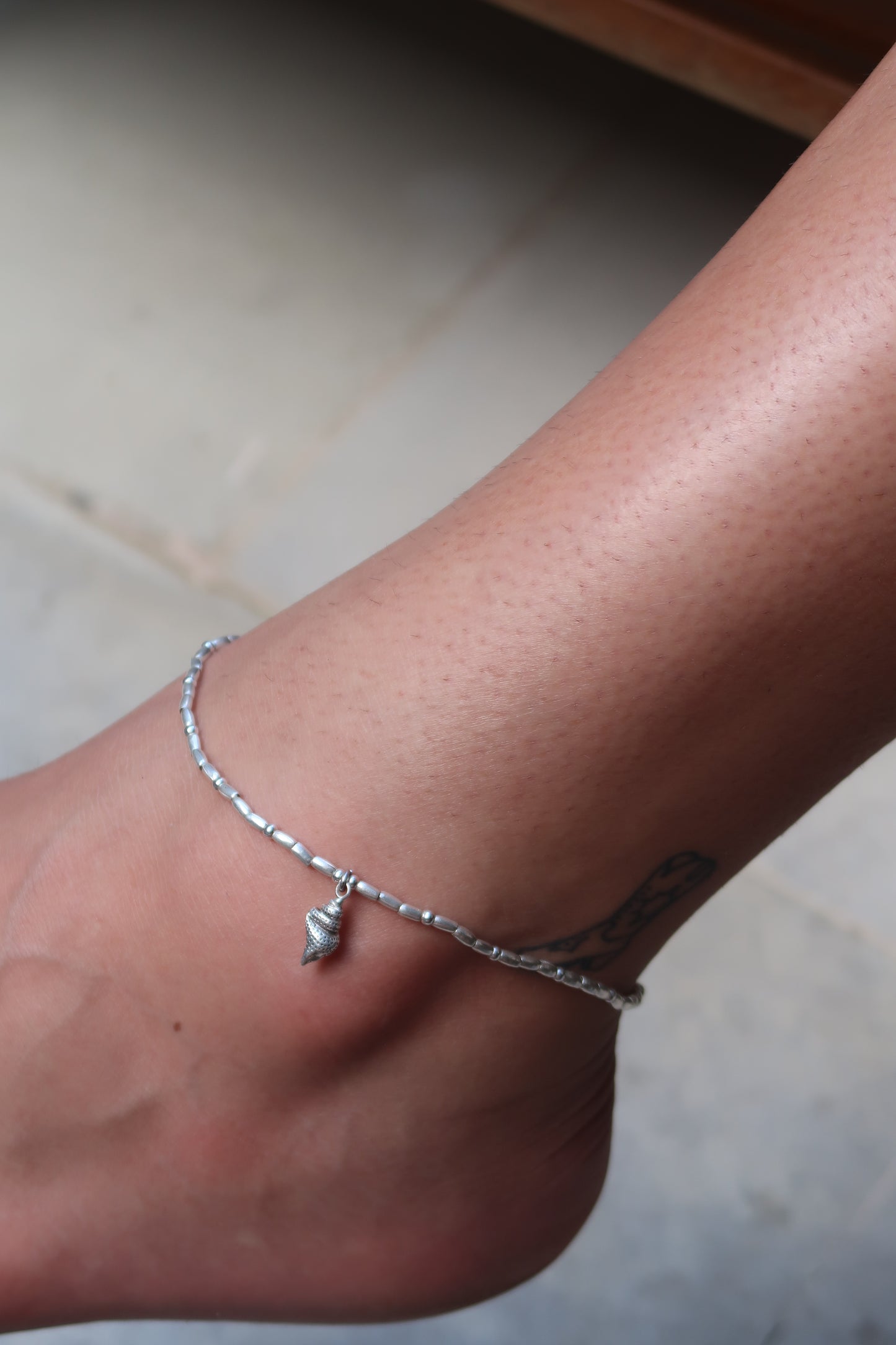 Seashell anklet